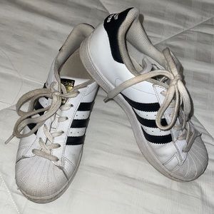 Adidas superstar gym shoes